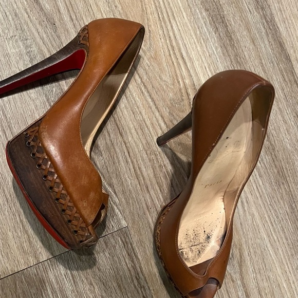 Heels - Picture 11 of 12